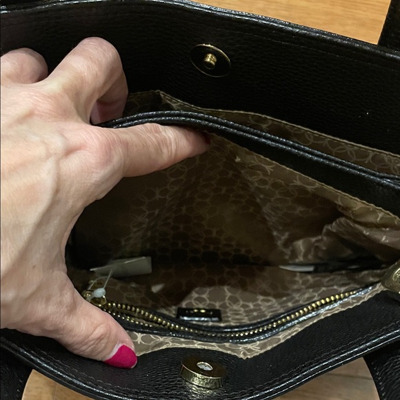 Ann Taylor Black with Gold Faux Fur Bag - Picture 7 of 13